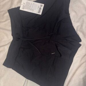 Lululemon dance studio high rise shorts 3.5”